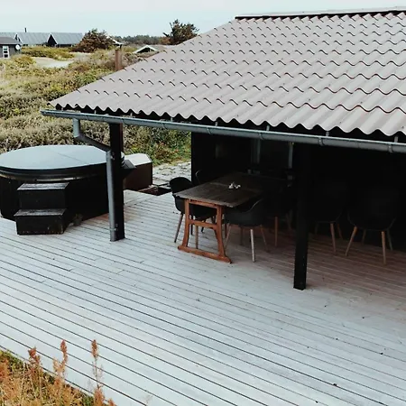 Feriehus Holiday In The Middle Of The Dunes